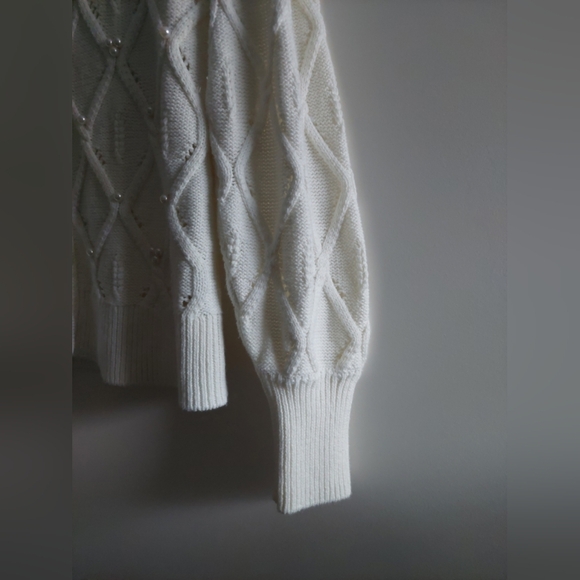 Soft Surroundings Chunky Cable Knit Cardigan Sweater White Beaded M - Picture 3 of 7